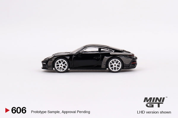 MINI GT 606 - Porsche 911 (992) GT3 Touring Black
