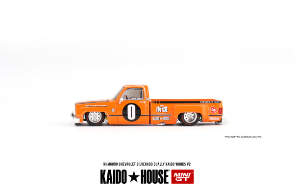 KAIDO HOUSE X MINI GT 090 - Chevrolet Silverado Dually KAIDO WORKS V2